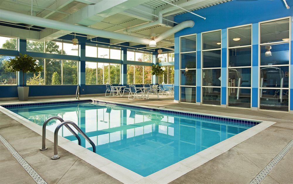 Holiday Inn Express Columbus Airport Easton Luaran gambar